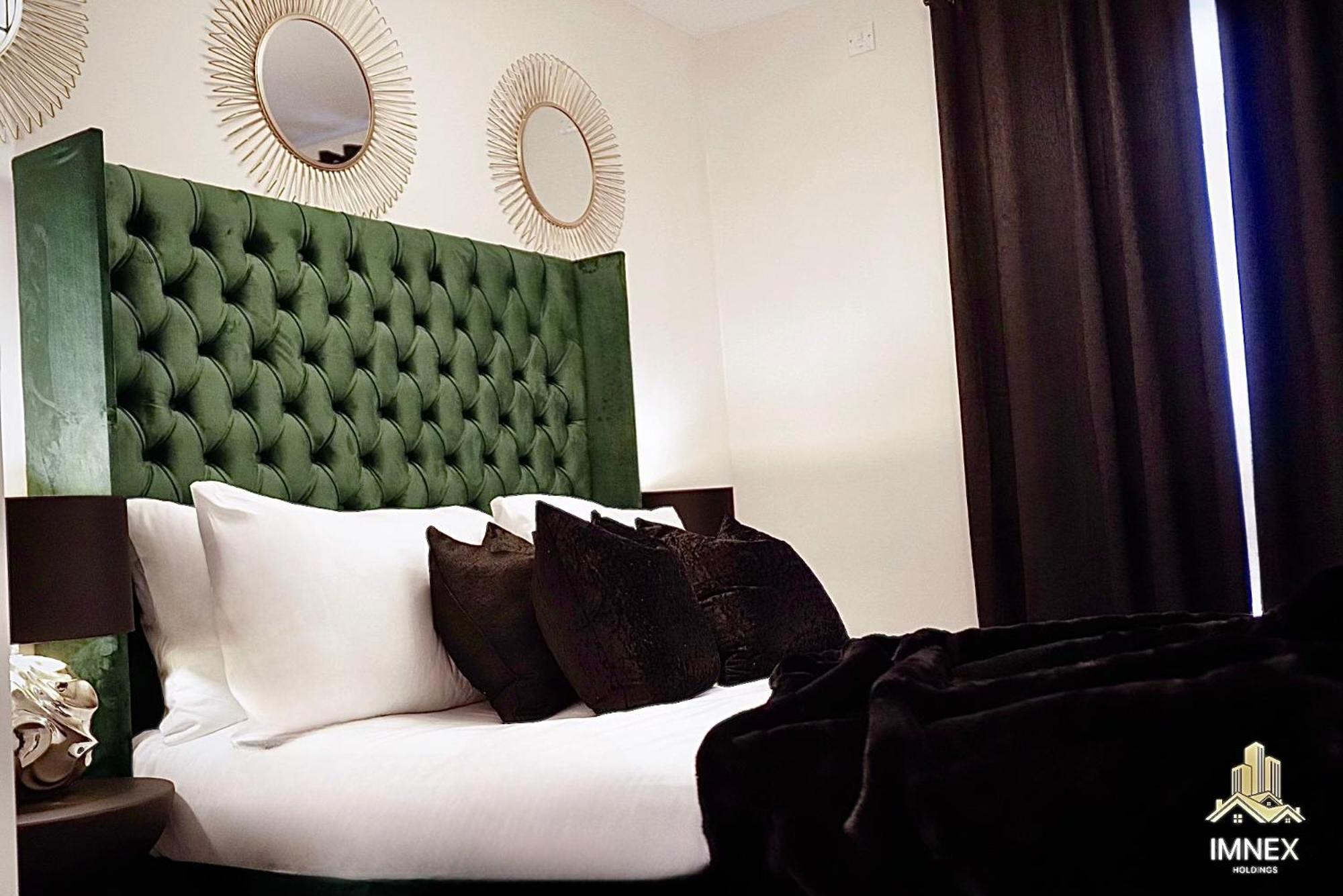 2Br Luxury Flat Belfast City Centre , Free Snacks & Free Netflix Bagian luar foto